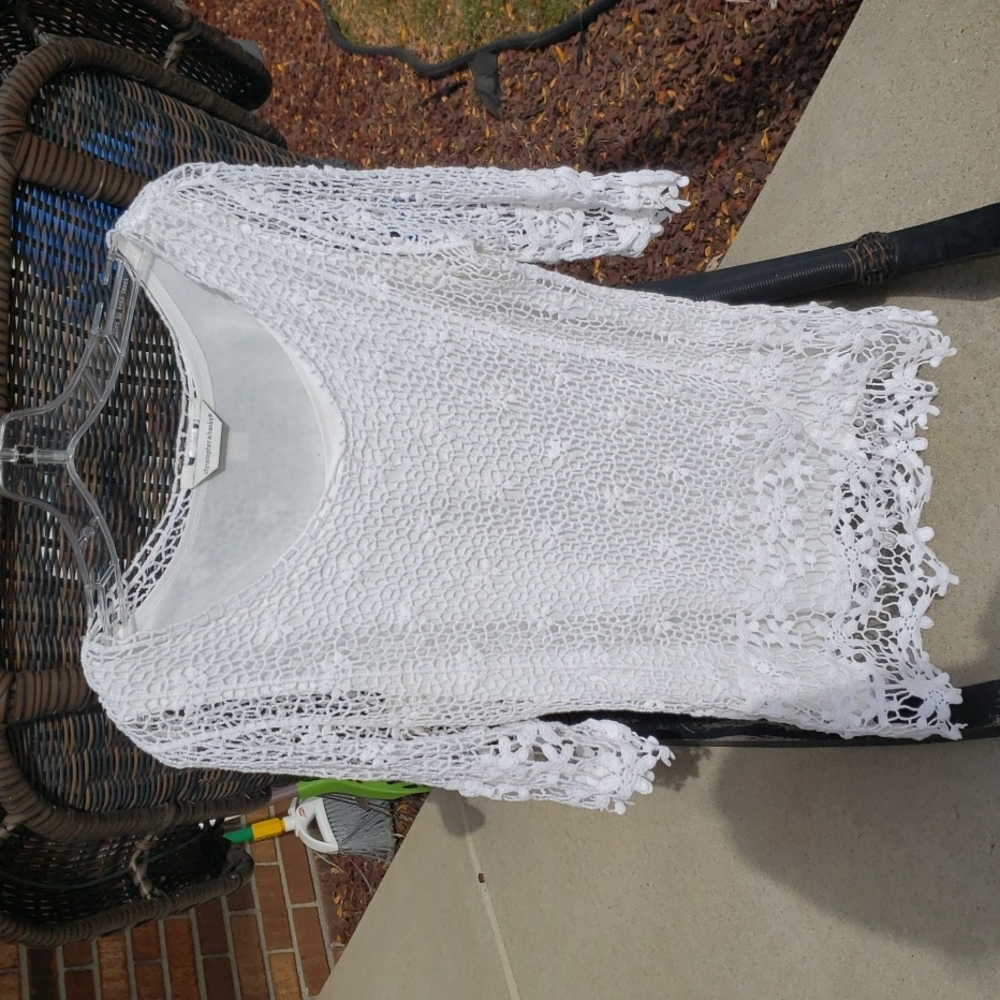 Tank shirt with lace overlay/crochet